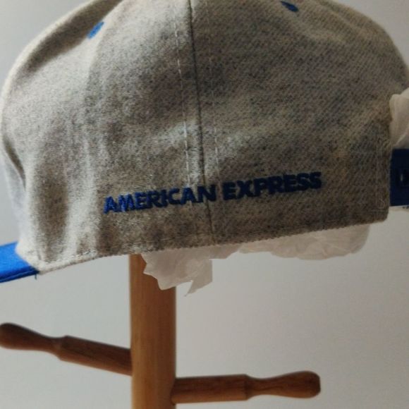 American Express VIP The City Golden Gates Embroidery The City Snapback Hat - Picture 4 of 9
